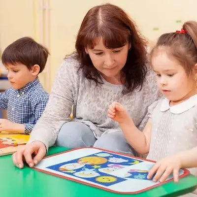 Tableau d'Activité Montessori - MontessoriBoard™ - Planète - Bébé s’éveille